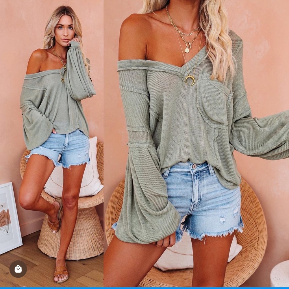 Vici: Olive Knit Pocket Top